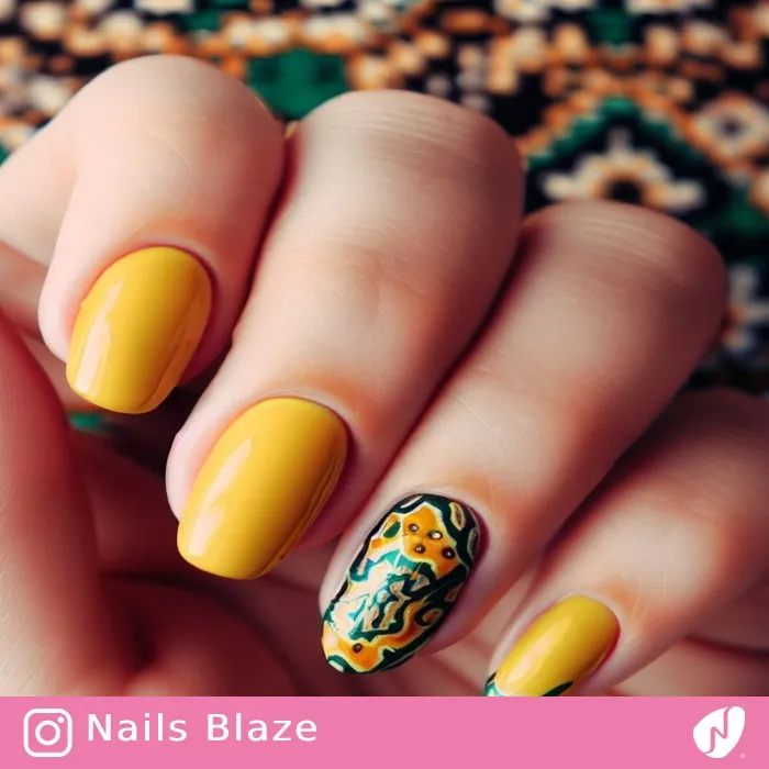 Bakhtiari Nails | Persian | Tribal - NB307