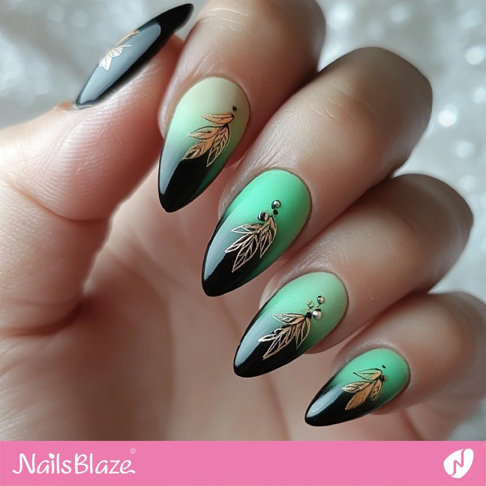 Cute Black and Green Gradient with Gold Leaf Design | Fall Nails - NB5547