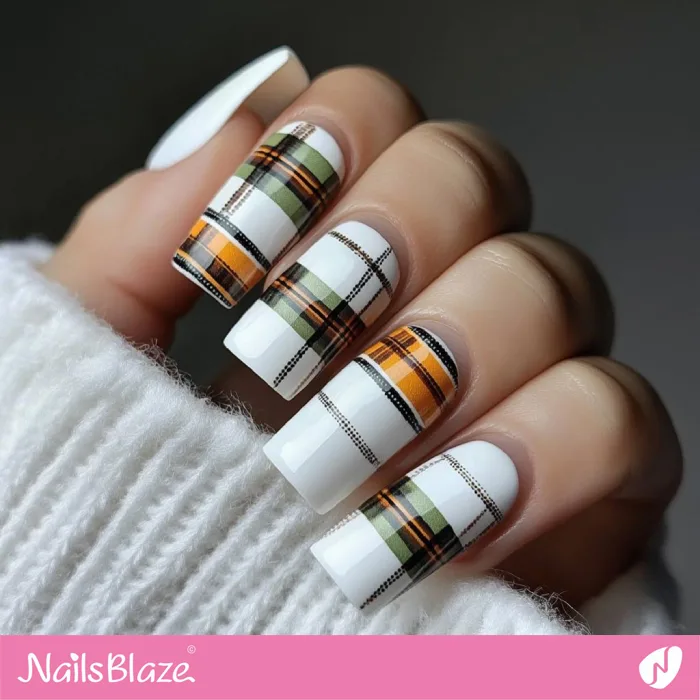 White Nails Plaid Pattern Design for Fall | Fall Nails - NB5704