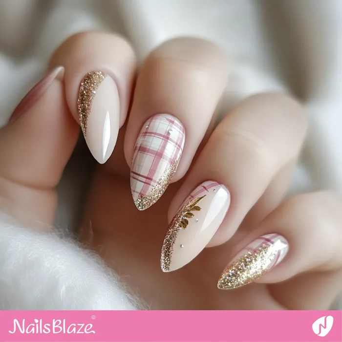 Cute Plaid Nails Design for Fall | Fall Nails - NB5709