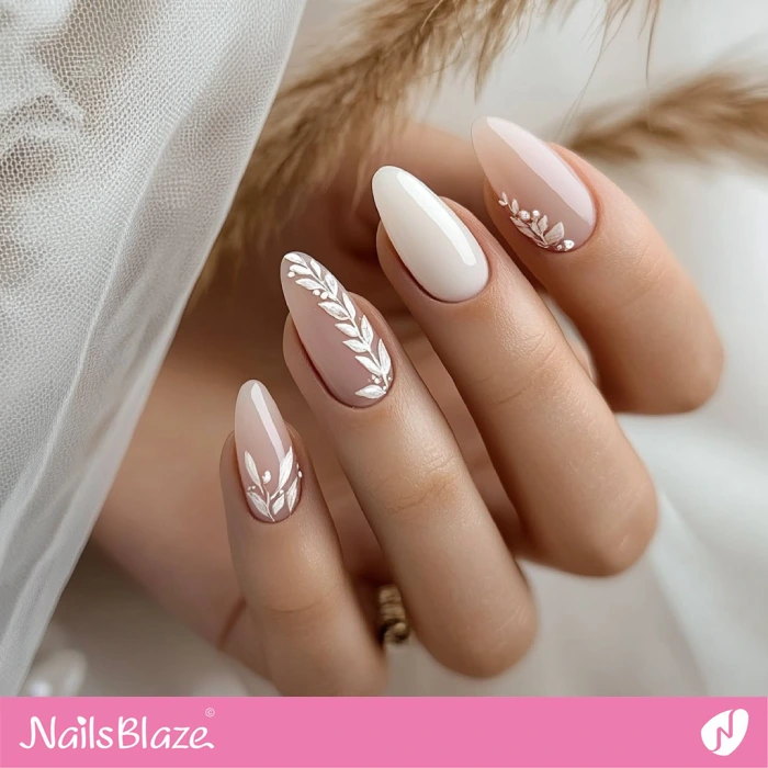 Neutral Fall Wedding Nails Leaf Design | Fall Nails - NB5599