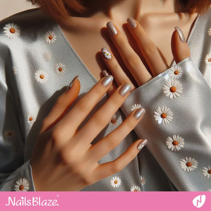 Silver Shimmer Nails with Daisies | Floral Nails - NB4173