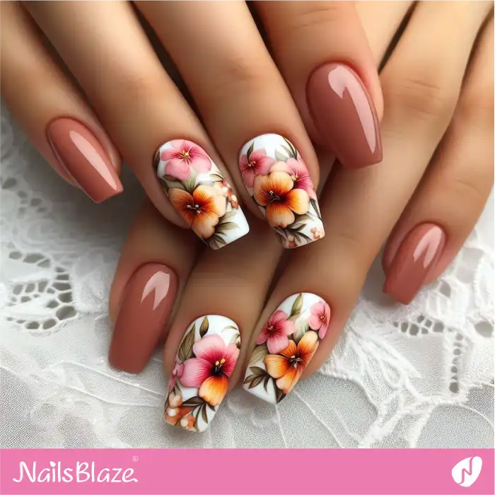 Hawaii Brown and White Nails | Flower Nails - NB3917