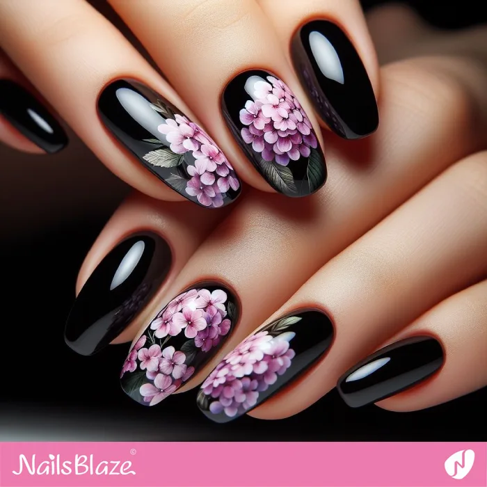Purple Hydrangeas on Glossy Black Nails | Floral Nails - NB3855