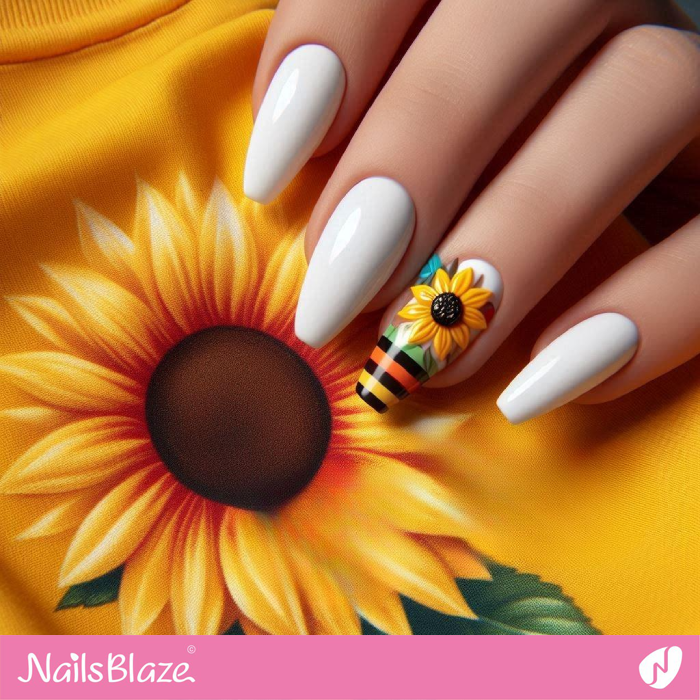 3D Sunflower on Ring Finger | Sunflower Nails - NB5231