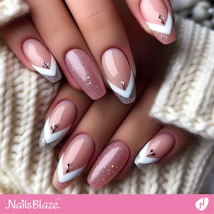 Glitter V-shaped French Nails | French Manicure - NB3326
