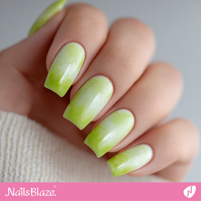 Hazy Aura Lime Green Effect | Lime Green Nails- NB8301
