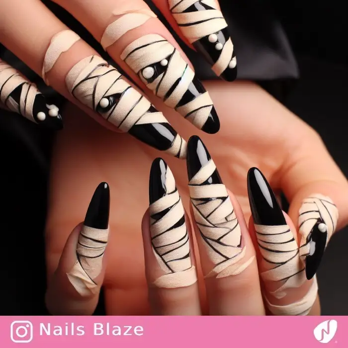 Mummy Wrappings Nails | Halloween - NB576