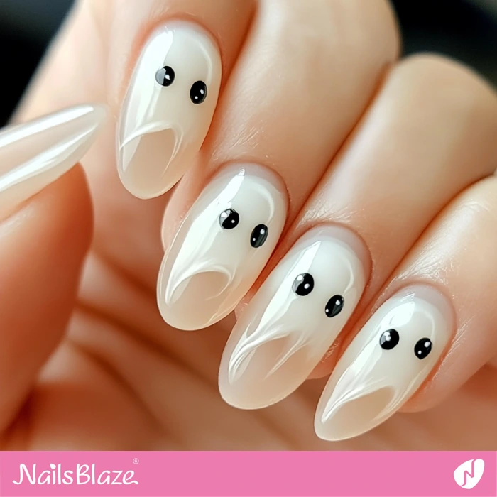 Pearly White Ghost Nails | Halloween Ghost Nails - NB5942