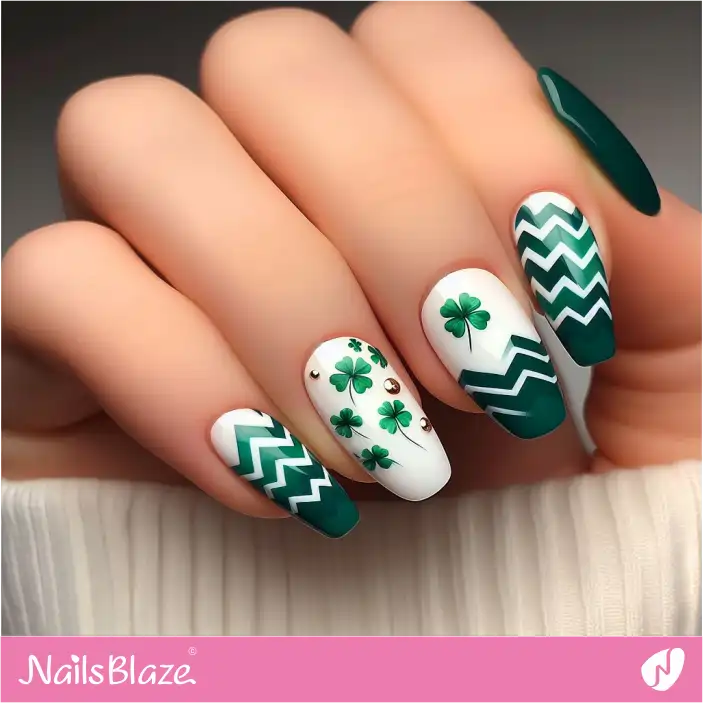 Chevron Nails with Four-leaf Clover Design | Nature-inspired Nails - NB1472