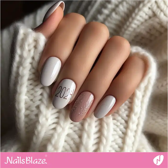 Classy Simple Nails for New Year | 2024 Nails - NB3735