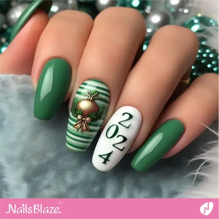 Green New Year's Nails | 2024 Nails - NB3753