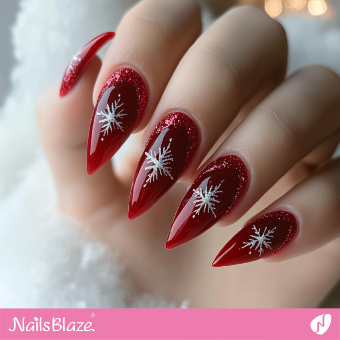 Christmas Nails with Red Outline | Outline Nails - NB5370