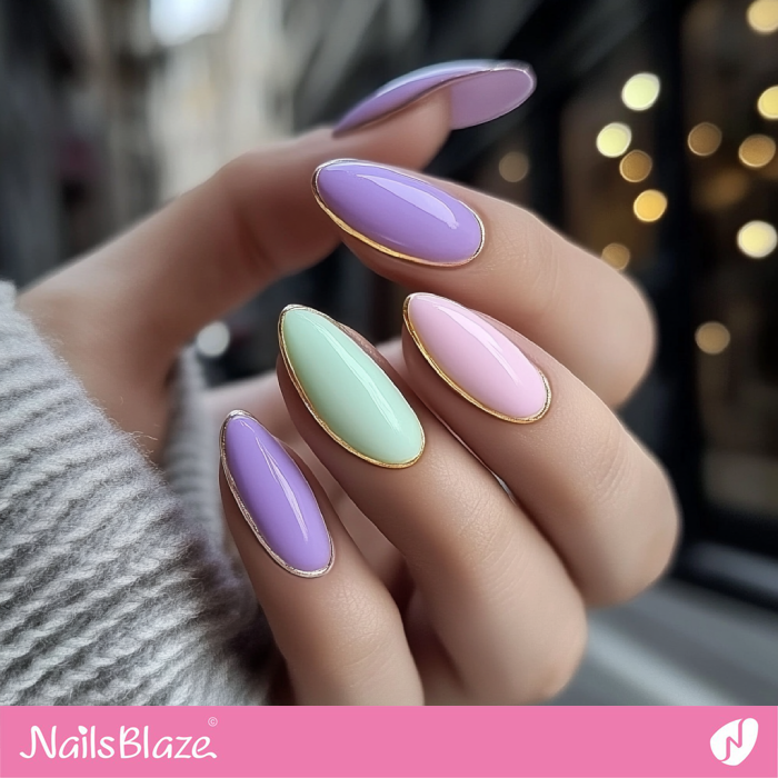 Cute Pastel Nails Design with Gold Borderline | Outline Nails - NB5433