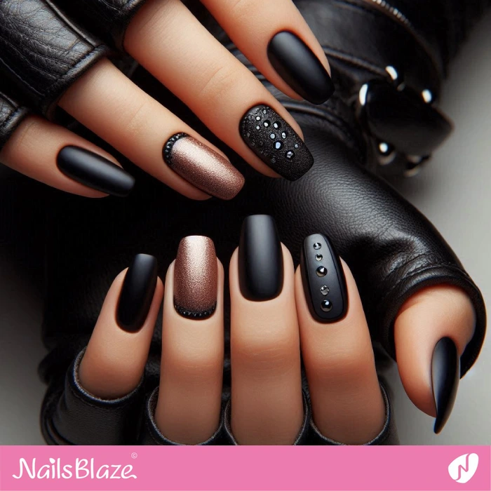 Rhinestone Design for Black Dark Nails | Embellished Nails - NB4937