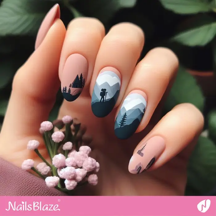 Hiking Nail Design | Travel and Tourism - NB1203