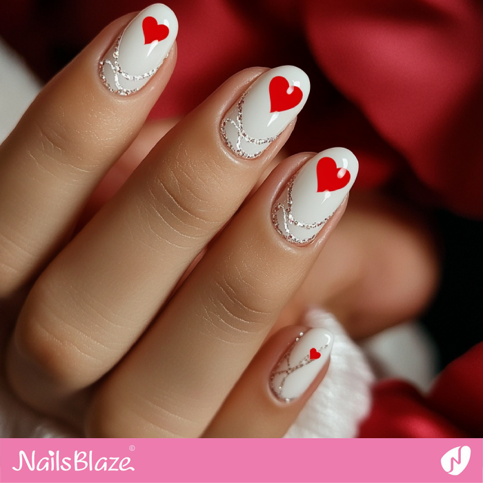 Short Oval Nails Design for Winter | White Valentine