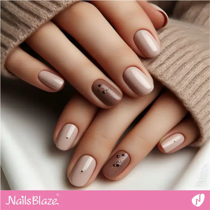 Short Nude and Brown Nails for Work | Professional Nails - NB3057