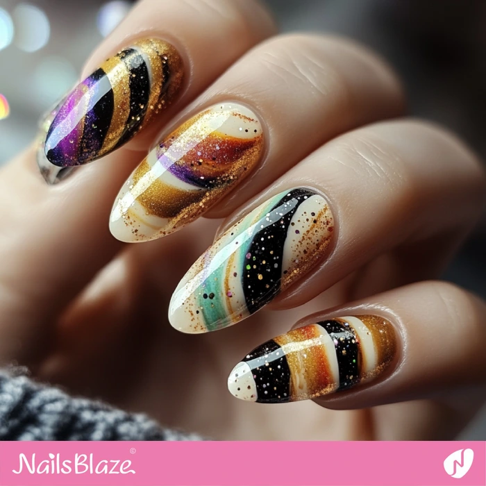 Abstract Pattern Oval Nails with Swirling Colors | Abstract Nails - NB5501