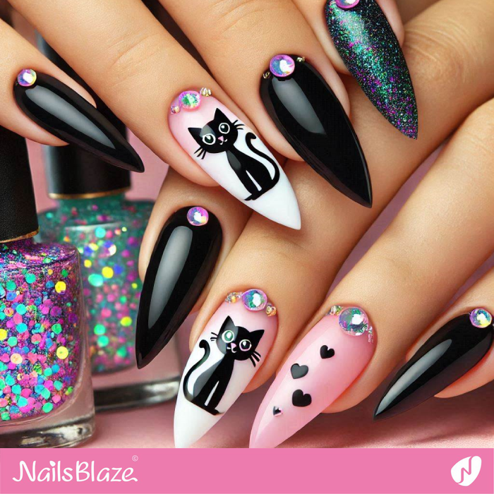 Black Cat Nails with Rhinestone Design | Black Cat Nails - NB7123