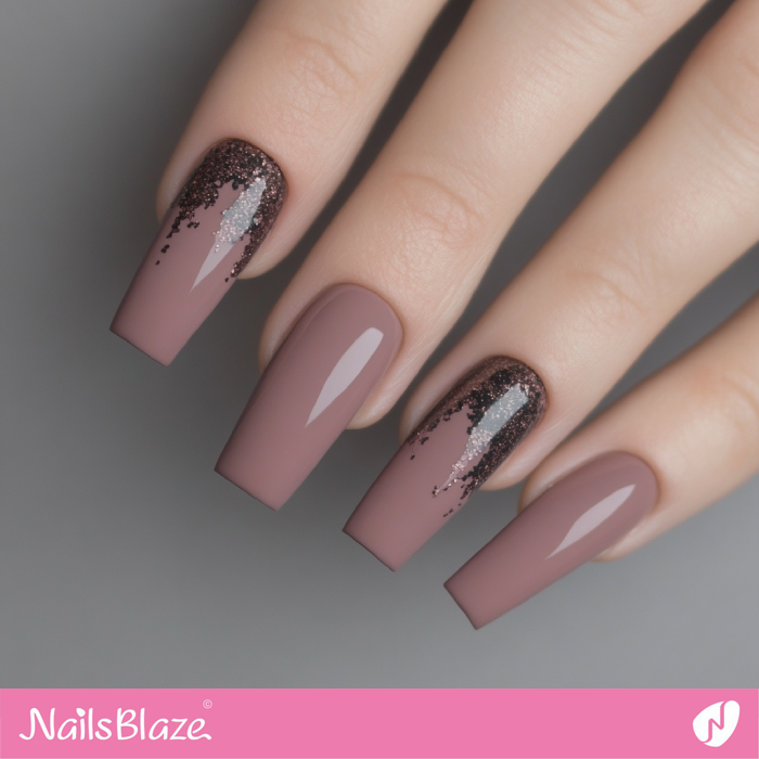 Cinnamon Slate Nails with Glitter | Benjamin Moore Color Trend 2025 - NB6111