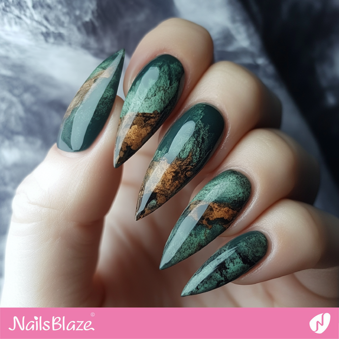 Wood-inspired Cinnamon and Deep Green Nails Design | Cinnamon Nails - NB6132