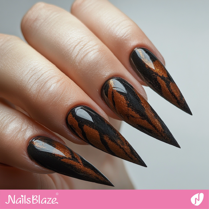 Black and Cinnamon Tiger-print Nails | Cinnamon Nails - NB6137