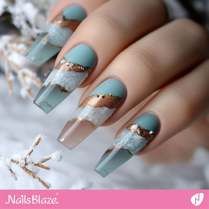 Sea Salt-inspired Blue and Cinnamon Nails | Cinnamon Nails - NB6130