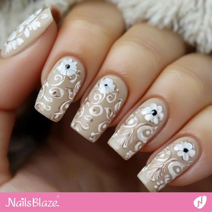 Nails with Filigree Floral Pattern | Classic Nails - NB5548