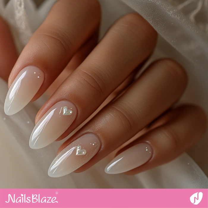 Clear Nails with White Heart | Transparent Nails - NB5440