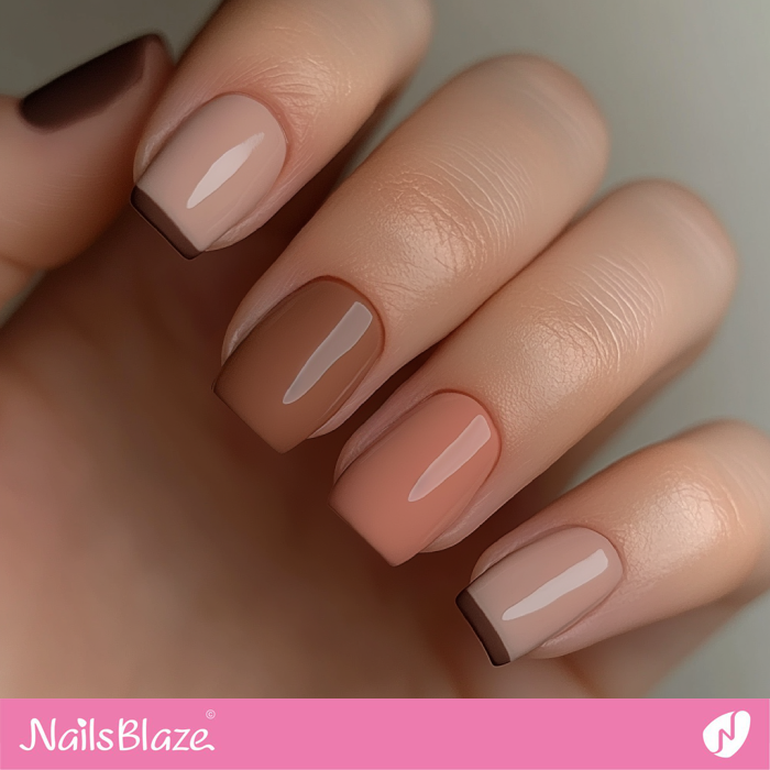 Short Mocha Mousse French Nails | Color of the Year 2025 - NB6956