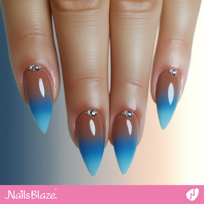 Long Ombre Mocha Mousse and Blue Nails Design | Color of the Year 2025 - NB7020