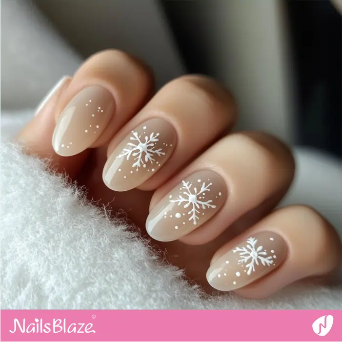 Delicate Snowflake Design for Winter | Nora Customized Nail Designs- NB7338