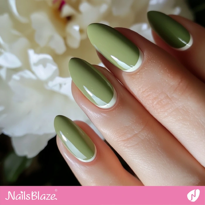 Minimal Reverse French Design for Green Nails | Reverse French Nails - NB5561