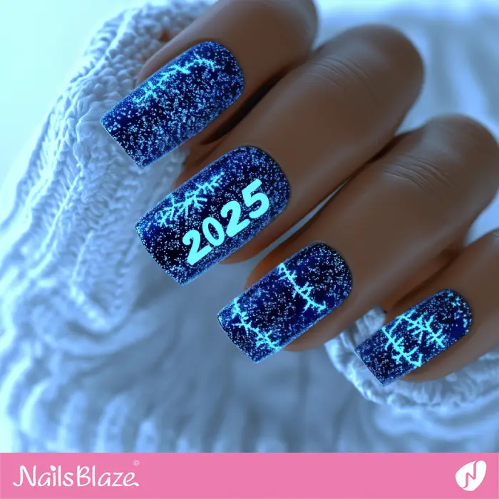 Glow in the Dark Blue Nails for Winter | Winter 2025 Nails - NB6662