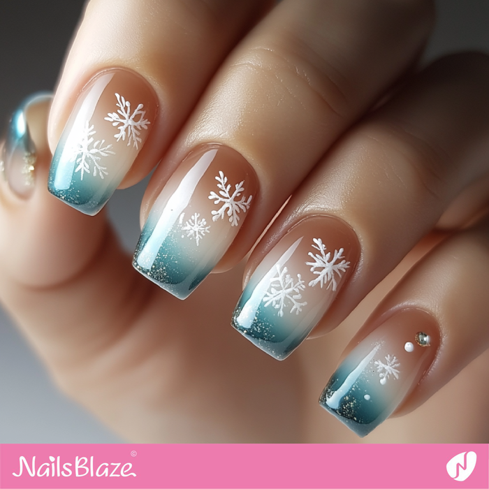 Snowflake Design for Blue and Brown Ombre Nails | Winter Ombre Nails - NB6733