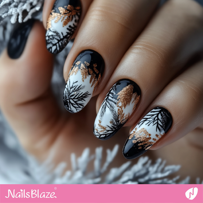 Christmas Tree Pattern for Black Nails | Winter Nails Design - NB6746