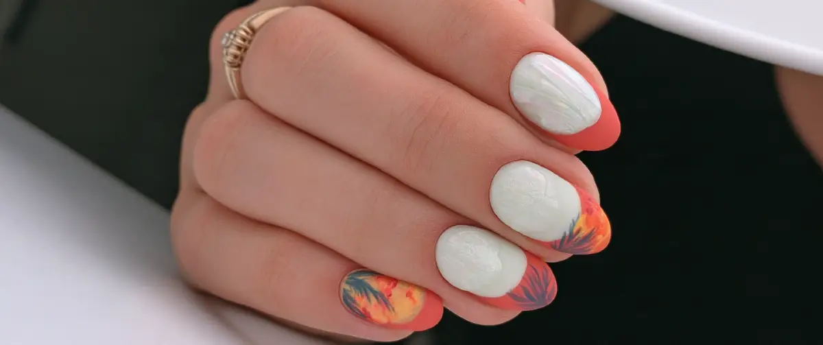 Beach vacation cloud dancer nail styling