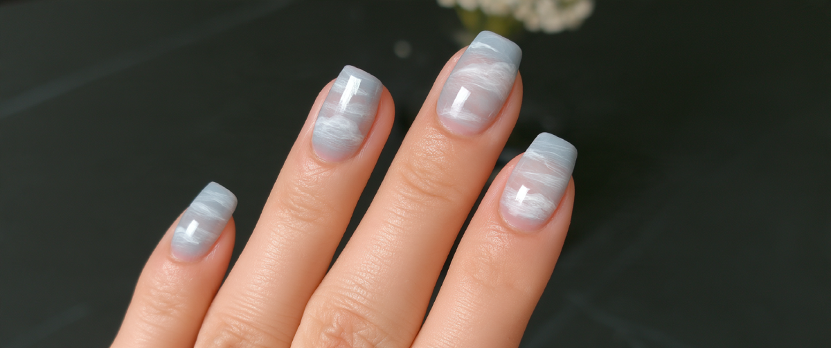Cloud Dancer Cloud Nails
