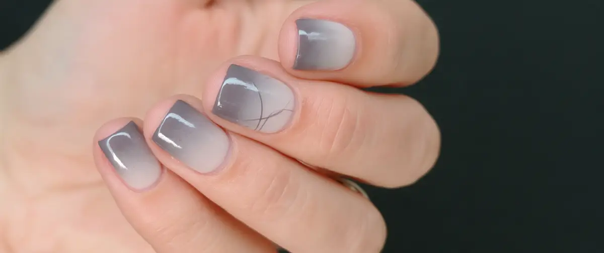 Professional cloud dancer office nail styling