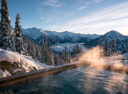 Alpine ridges and mountain peaks in Whistler